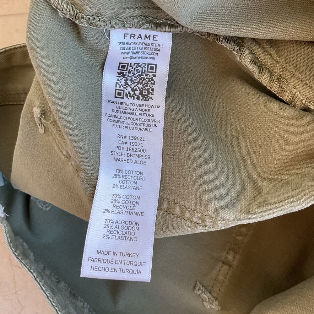 FRAME Denim women’s Trapunto Moto Pants - Picture 9 of 10